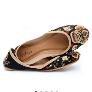 ⚡️FLASH SALE⚡️Fuchsia Brand Handmade Beaded Embroidered “Magnifique” Flats EUC